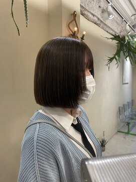 エルミタージュ(HERMITAGE) オリーブグレージュ