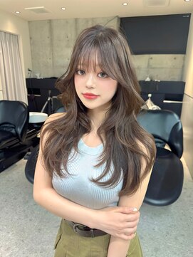 ロンドメリア 天神大名店(Lond Melia) ワンホンへア/くびれレイヤーカット/アッシュベージュ