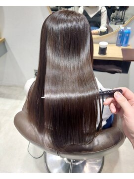 マックスビューティーギンザ(MAXBEAUTY GINZA)　 カット×髪質改善プレミアムストレート+TR