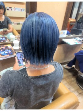 モアムー(Moremuu) 【りえ】ブルーカラー