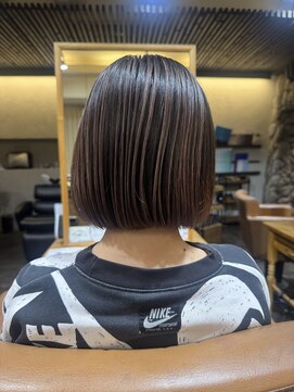 ヴォアソルヂェガーデン(Voasorte GARDEN) 【VoasorteGARDEN】ボブにデザインカラー