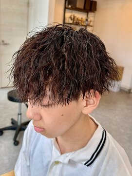 フゥ 宇都宮戸祭(FeU) 宇都宮メンズカットメンズパーマ波巻きスパイラルパーマツイスパ