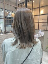 フェリア 渋谷(Feria) 【Feria】 オリーブグレージュ