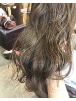 キー(kｅｙ)&nbsp;アッシュベージュ