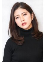 シトロン ブラン(CITRON blanc) 大人かわいいセンターパート 内巻きカール