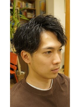 ヘアーズクラム 波巻パーマセンターパート