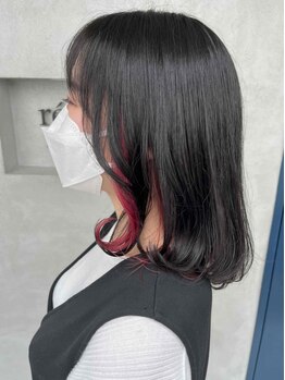 《パリコレ・ヘアコンテストの経験あり》種類豊富なカラー材×洗練された技術で、理想の髪色へ導きます！
