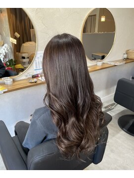 アノイ ポム(annoii_pom) 艶ブラウン