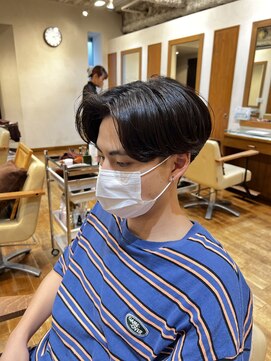 エクリ 麻布十番(equri) ニュアンスセンターパート