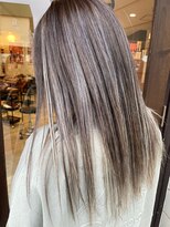 ヘア メイク ココ(hair make coco)&nbsp;抜きっぱなし★ホワイトカラー