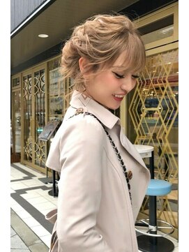 リア 大阪梅田(Ria) ～二次会ブライダルアップスタイル～【Ria 大阪 梅田】