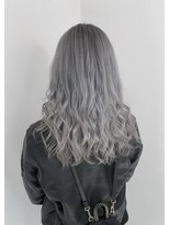 アンダーバーホワイト(_WHITE)&nbsp;シルバーグレージュ