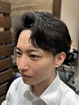 ヨシザワインク プレミアム 横浜 桜木町店(YOSHIZAWA Inc. PREMIUM) メンズビジネスアップバングガイルヘア/ツーブロック刈り上げ