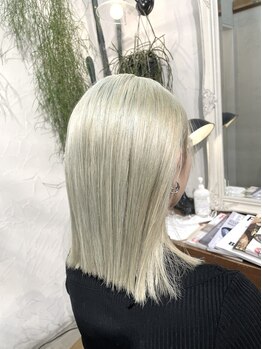 ヘアサロン テラス(Hair salon TERRACE.)の写真/髪の芯から潤いを与え、手触りが良い仕上がりで人気のトリートメント♪毛先まで潤う美髪へ導きます☆