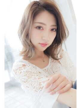 ロジ イン トゥバレー(LOWG in TOWVALLEY) 透明感ハイレイヤー