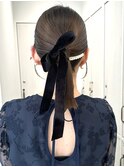 タイトアレンジヘアセットポニーテールミディアムリボン冬結婚式