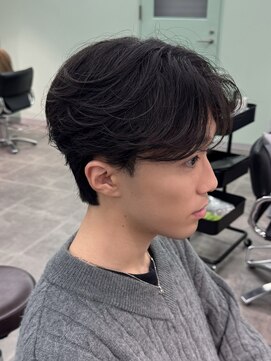 ジーニー 千葉(GENiE) ウルフ/センターパート/カルマパーマ/ニュアンスパーマ/古荘竜生