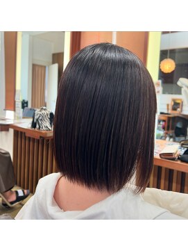 アローズ(arose) 切りっぱなしが苦手柔らかボブ