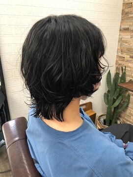 ハサミバイアトリエナガノ 千葉(8sami by atelier nagano) デザインカラー／レイヤーカット/ウエットヘア/オリーブベージュ