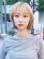 アルバム 池袋(ALBUM)&nbsp;ブリーチホワイトベージュハイトーンブロンドくびれミディ_F0774