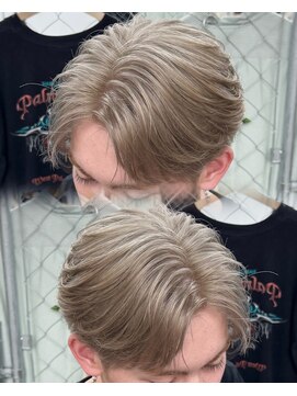 ステラ(STELLA) センターパート/ミルクティーベージュ/メンズ/ハイトーンカラー