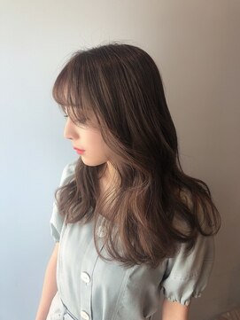 エンタリティリット(entality lit) 韓国風×大人ベージュカラー