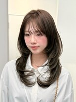 リエル 京都四条烏丸(Liyelle)&nbsp;デザインカラー/レイヤーカット/ウェットヘア/オリーブベージュ