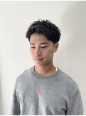 束間にこだわった短髪