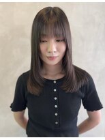 コム(COM) 控えめレイヤーカット