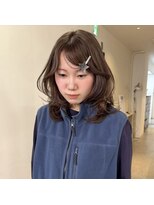ニコ シモノセキ(NIKO Shimonoseki)&nbsp;【NIKO】 ミディアムレイヤー.オリーブグレージュ・ダブルカラー