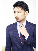 スーツに似合う２ブロックショート