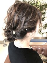 ヘアアンドメイクフリッシュ(HAIR&MAKE FRISCH) シニヨンアレンジ