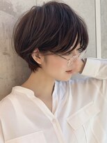 耳かけ/ショートボブ/フォギーベージュ/ウェーブパーマ【江角】