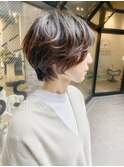普段使いは落ちつきのある可愛いショート