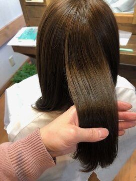 ヘアー サロン 禅 花鳥風月 ブラウンベージュ