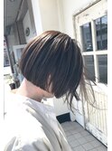 ショートボブ
