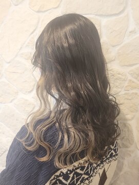 アムネシア 三軒茶屋(AMNESIA) シルキーベージュ/インナーカラー/プラチナベージュ