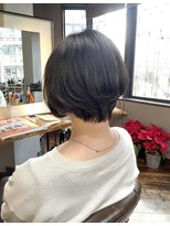 ヘアアンドメイク エジェリ(hair&make egerie) オリーブカラー・大人ショートボブ