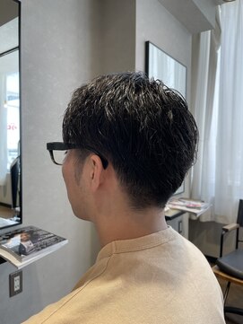 ハイル(KHAIR) 刈り上げベリーショートスタイル　《谷　昂将》