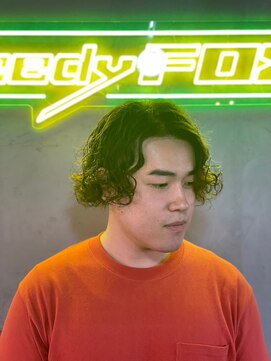 グリーディーフォックス 代々木(Greedy FOX) 波巻き/ハイライト/マッシュパーマ/ウルフ[シェービング]