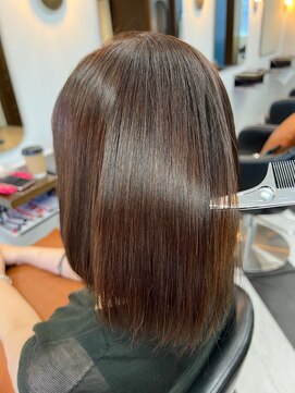 アフロディーテギンザ 神保町(APHRODITE GINZA) カール/セミディ/シアーカラー/姫カット［御茶ノ水/神保町］