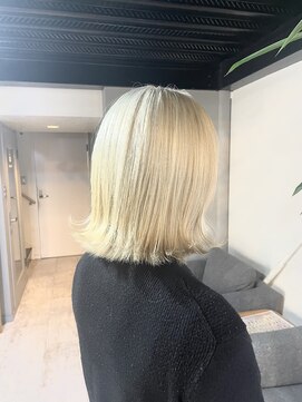 ロナ 岡崎竜美丘店(RONA) ブロンドベージュ1