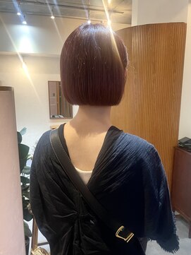 トワ(toi) 切りっぱなしbob×ベリーピンク♪【横浜/横浜駅】