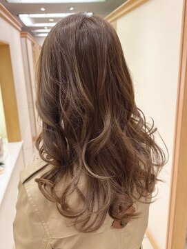 松本平太郎美容室 銀座本店 イノアカラー×アッシュベージュ/30代40代50代60代