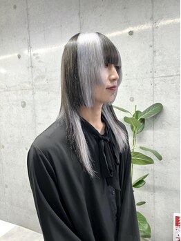 アルビス(ALBIS)の写真/豊富な薬剤と選べるデザイン!【艶と発色のイルミナ】【透明感カラーTHROW】【深みのある色味アディクシー】