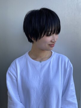 エアー 青山(AIR) 丸みショートシースルーバングくびれボブマッシュショート