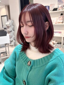 顔周りレイヤーボブ