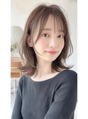 ミディアムレイヤーハッシュカットダークグレーココアブラウン