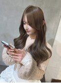 まろいオリーブベージュ♪春にぴったり♪