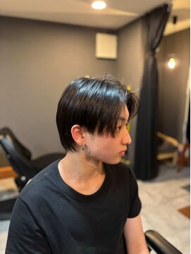 ザ ブライト バーバー(The BRIGHT BARBER) ウルフマッシュ×サイドツーブロ